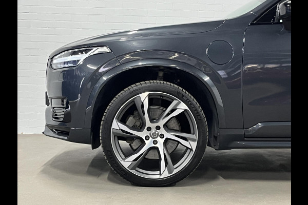 Volvo XC90 2.0 T8 Recharge AWD R-Design *long range* Luchtvering | Trekhaak | Open dak | Adapt. cruise | Stoel-/stuurverwarming | 360 camera | Stoelventilatie | 22" wielen