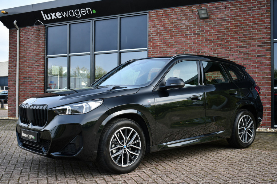 BMW X1 sDrive18i M-Sport Camera ACC-voorber Shadowline Adp-onderstel