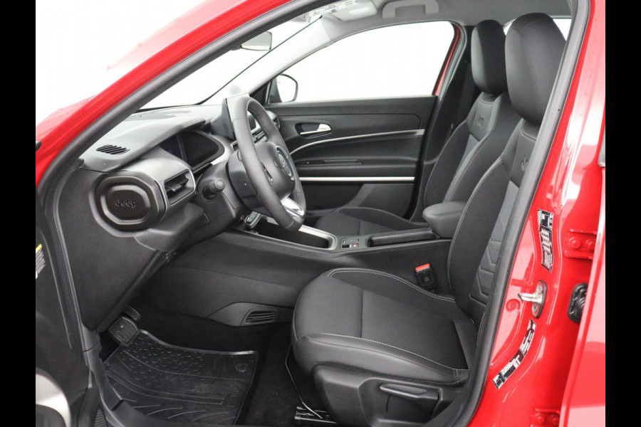 Jeep Avenger Avenger 54 kWh | SOH 94,2% | 3F | Navigatie | Carplay | Camera | Cruise control | Automaat | Elektrische laadklep | Stoelverwarming