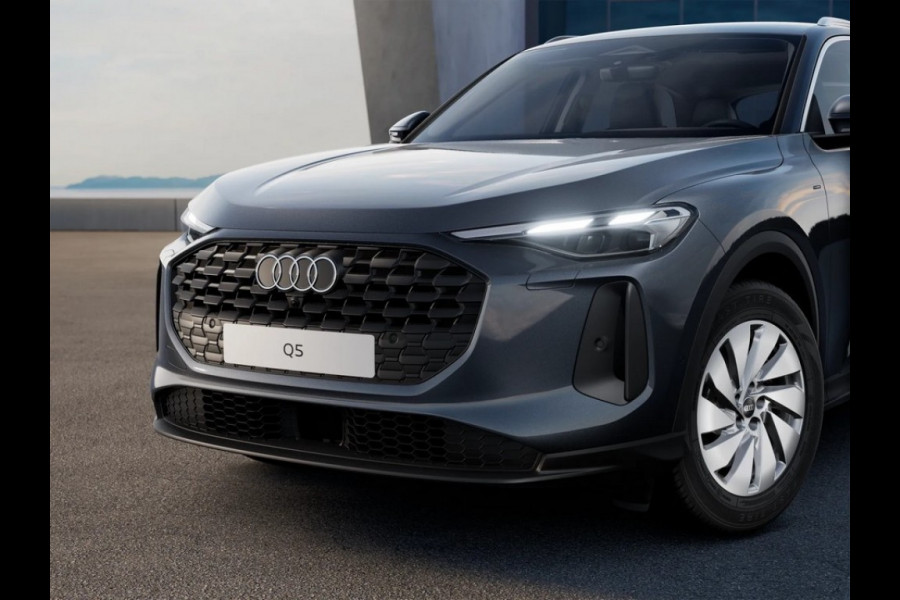 Audi Q5 Advanced edition e-hybrid quattro Bestel met hoge korting.