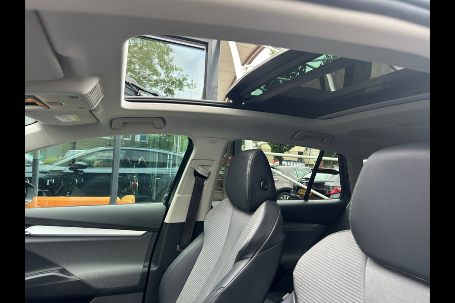 Škoda ENYAQ iV 60 Panoramadak Stoelverw Trekhaak NL Auto 1e EIG Rijklaarprijs