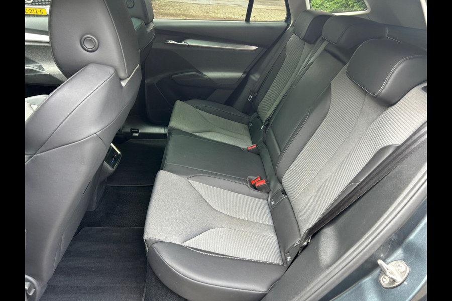 Škoda ENYAQ iV 60 Panoramadak Stoelverw Trekhaak NL Auto 1e EIG Rijklaarprijs