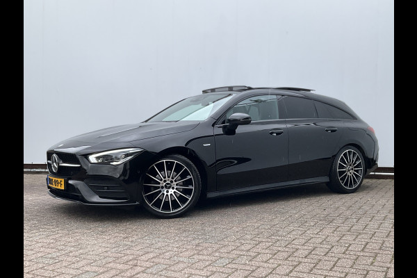 Mercedes-Benz CLA-Klasse Shooting Brake 200 Premium Plus AMG Pano Carplay Stoelverw Uitstraling!
