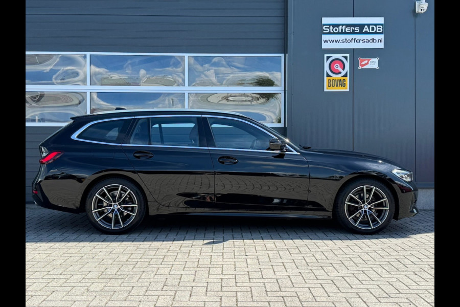BMW 3 Serie Touring 318d High Executive | Navi Prof | HK Audio | 18 inch | Leder | LED | Stoelverw. | CarPlay | 3-zone Clima | PDC