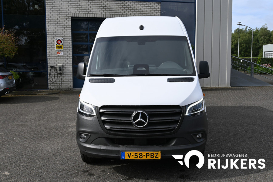 Mercedes-Benz Sprinter 317 CDI L2H2 Pro LED verlichting, Geveerde stoel, Etc.