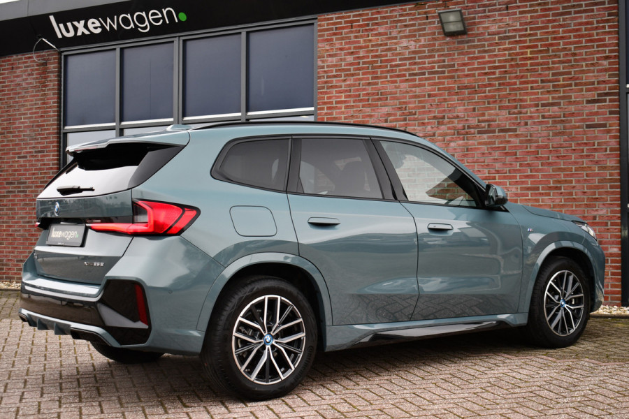 BMW X1 xDrive25e M-Sport Premium 18inch Leder Camera ACC-voorbereiding