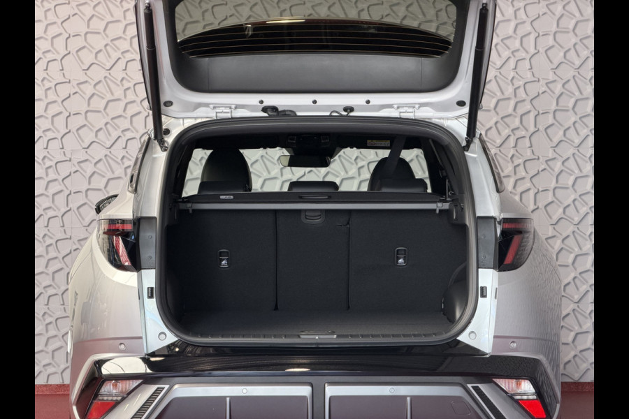 Hyundai Tucson .6 T-GDI PHEV N-LINE NIEUW 360CAM ELEK.KLEP MEMORY STOEL VERWARMD/KOELING SUBWFR 19" LMV ZWARTE HEMEL STUURVERW. PLUG IN HYBRIDE