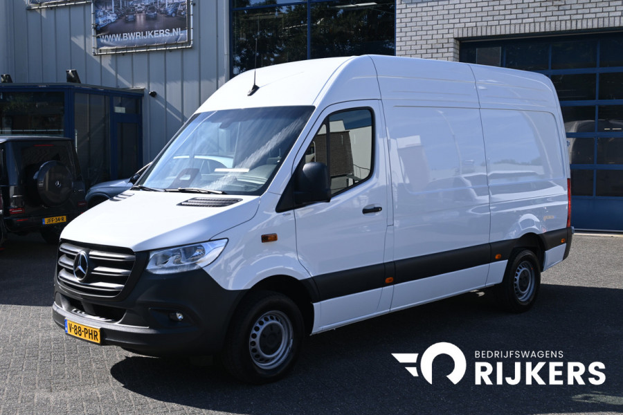 Mercedes-Benz Sprinter 317 CDI L2H2 Pro Geveerde stoel, Navigatie met camera