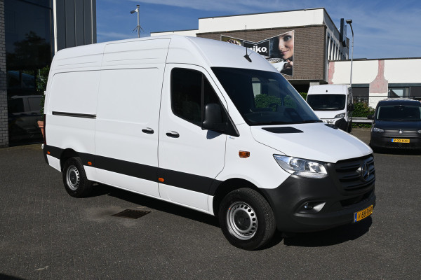 Mercedes-Benz Sprinter 317 CDI L2H2 Pro Geveerde stoel, Navigatie met camera