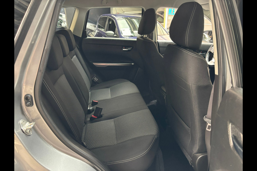 Suzuki Vitara 1.4 Boosterjet Select Smart Hybrid / Navi / Stoelverwarming