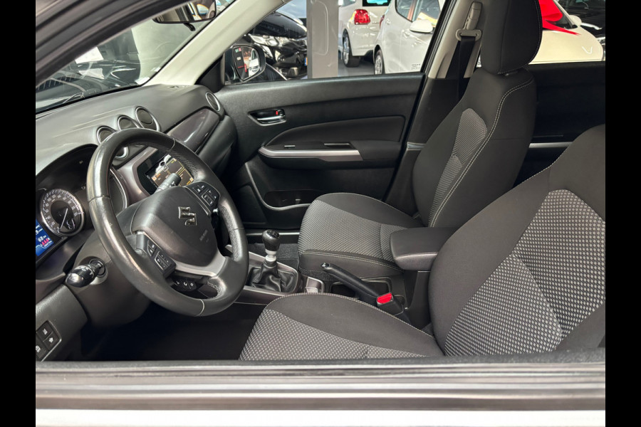 Suzuki Vitara 1.4 Boosterjet Select Smart Hybrid / Navi / Stoelverwarming