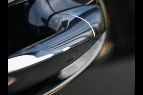 Mercedes-Benz GLE 350 de 4MATIC Premium Plus | Luchtvering | Burmester | 360 Camera | Panoramadak | Trekhaak | Memory Seats | Stoelverwarming | Ambiance Interieur | Keyless Entry |