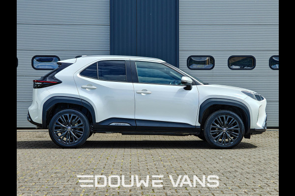 Toyota Yaris Cross Hybrid FWD Adventure Panorama Carplay