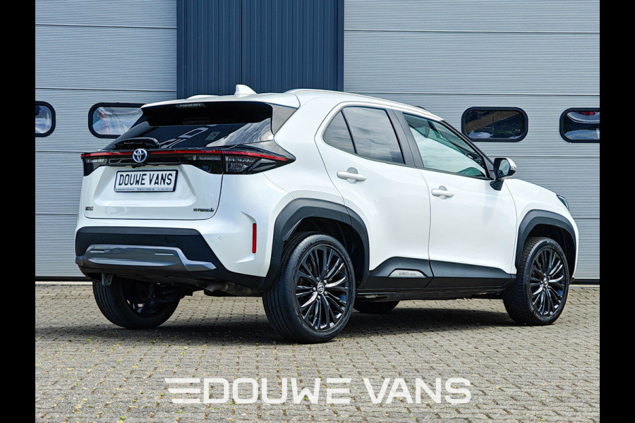 Toyota Yaris Cross Hybrid FWD Adventure Panorama Carplay