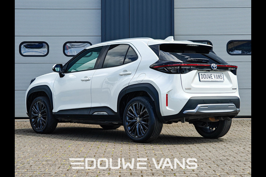 Toyota Yaris Cross Hybrid FWD Adventure Panorama Carplay