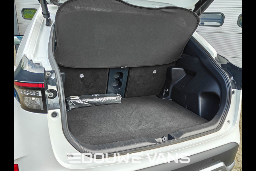 Toyota Yaris Cross Hybrid FWD Adventure Panorama Carplay