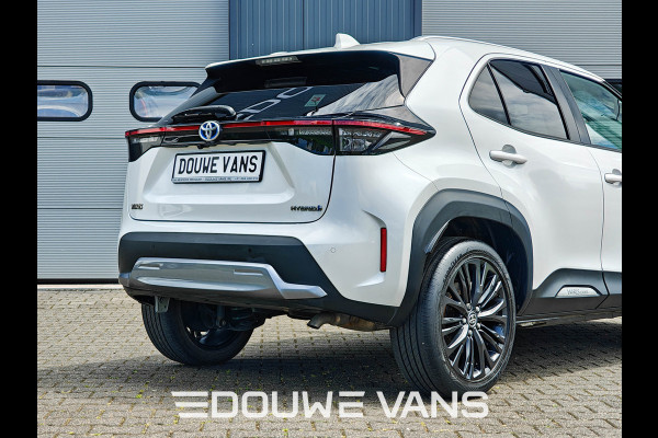 Toyota Yaris Cross Hybrid FWD Adventure Panorama Carplay
