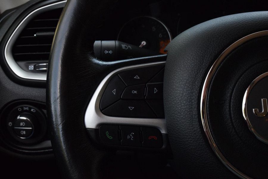 Jeep Renegade 1.4 MultiAir Longitude|Carplay|Trekhaak|