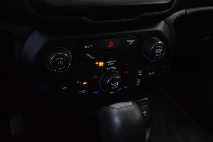 Jeep Renegade 1.4 MultiAir Longitude|Carplay|Trekhaak|