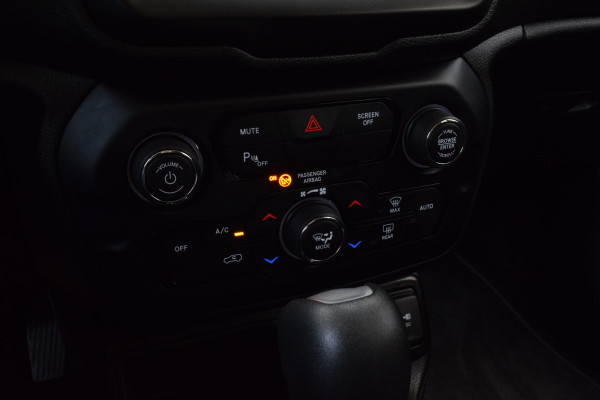 Jeep Renegade 1.4 MultiAir Longitude|Carplay|Trekhaak|