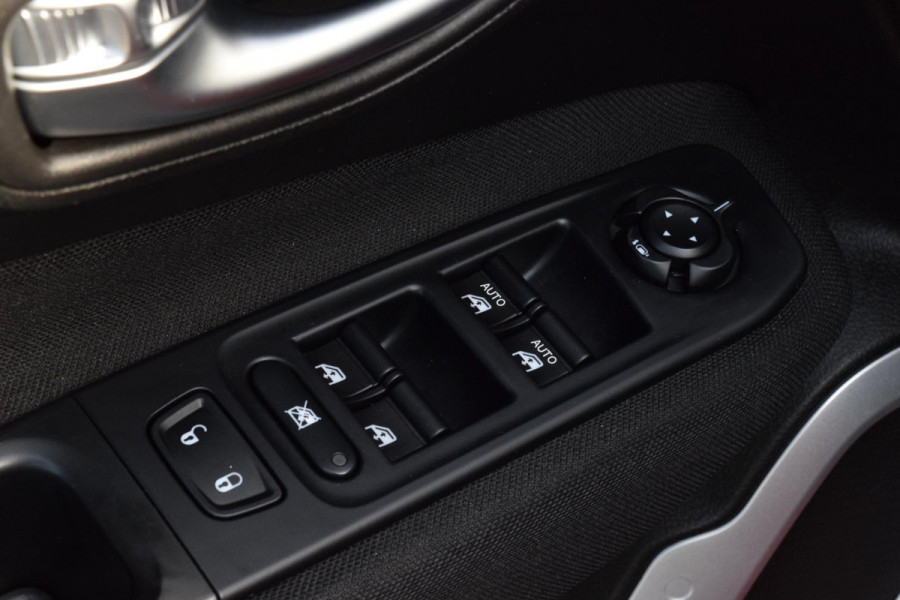 Jeep Renegade 1.4 MultiAir Longitude|Carplay|Trekhaak|