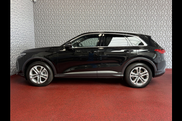 Audi Q5 2.0 TFSI E-HYBRID S-EDITION PASS.DISPLAY LEER PANO QUATTRO 300PK 360CAM TREKHAAK MATRIXX LED ELEK.STOEL. S-LINE S LINE