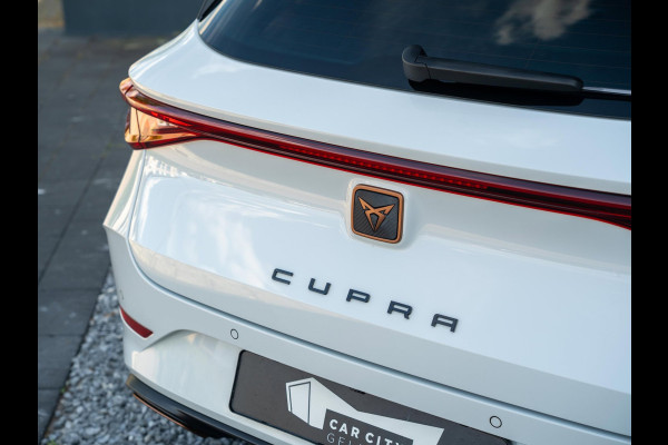 CUPRA Leon Sportstourer 1.4 TSI eHybrid 204pk PHEV Business / Memory / ACC / Camera / Carplay