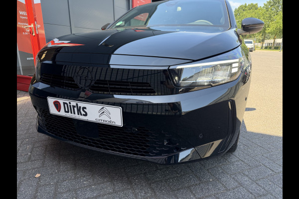 Opel Corsa 100pk GS (Camera - Keyless Entry - LED - Automatische Airco - Navigatie - Apple Carplay - Draadloos laden - Digitaal dashboard)