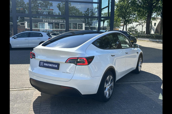Tesla Model Y Long Range Dual AWD VAN: 39.900,- VOOR: 36.770,- UW WKVOORDEEL: 3.130,- | SOH 95% | AFNEEMBARE TREKHAAK|  RIJKLAAR GELEVERD | 12 MND BOVAG GARANTIE | TESLA GARANTIE ACCU + AANDRIJFLIJN T/M 08-2031/ 192.000KM|