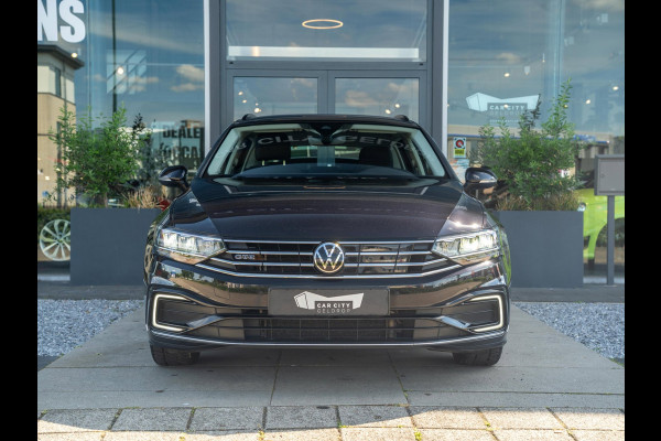 Volkswagen Passat Variant GTE 1.4 TSI eHybrid 218pk PHEV Business / Massage / Trekhaak / ACC
