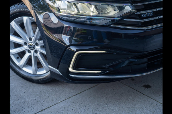 Volkswagen Passat Variant GTE 1.4 TSI eHybrid 218pk PHEV Business / Massage / Trekhaak / ACC