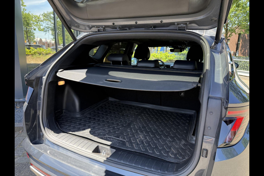 Hyundai Tucson 1.6 T-GDI HEV N Line VAN: 36.900,- VOOR: 34.877,- UW WKVOORDEEL: 2.023,-| PANO |DEALER ONDERHOUDEN| HYUNDAI GARANTIE T/M 02-2028| STOELVENTILATIE + VERWARMING| CAMERA | FULL OPTIONS| ACHTERBANK VERWARMD