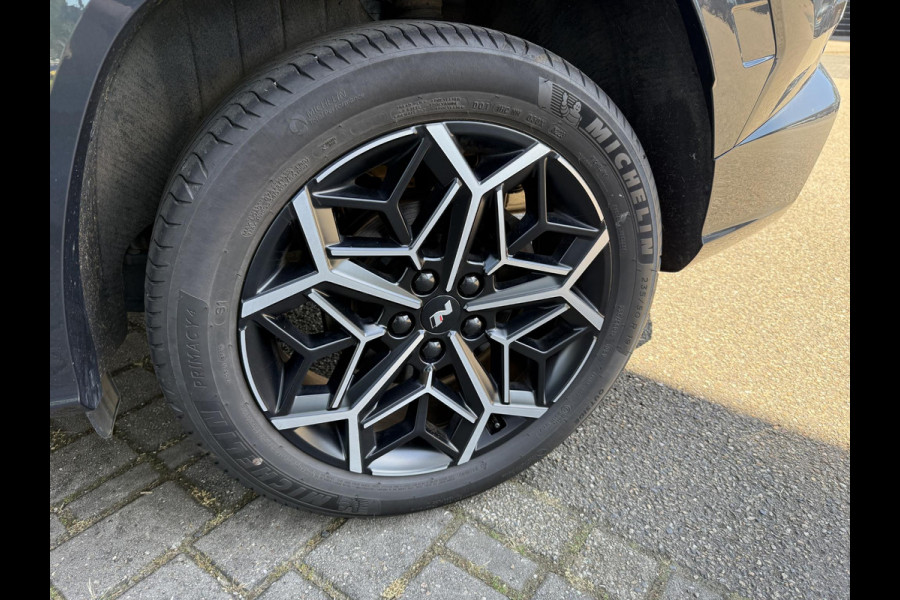 Hyundai Tucson 1.6 T-GDI HEV N Line VAN: 36.900,- VOOR: 34.877,- UW WKVOORDEEL: 2.023,-| PANO |DEALER ONDERHOUDEN| HYUNDAI GARANTIE T/M 02-2028| STOELVENTILATIE + VERWARMING| CAMERA | FULL OPTIONS| ACHTERBANK VERWARMD