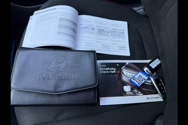 Hyundai Tucson 1.6 T-GDI HEV N Line VAN: 36.900,- VOOR: 34.877,- UW WKVOORDEEL: 2.023,-| PANO |DEALER ONDERHOUDEN| HYUNDAI GARANTIE T/M 02-2028| STOELVENTILATIE + VERWARMING| CAMERA | FULL OPTIONS| ACHTERBANK VERWARMD