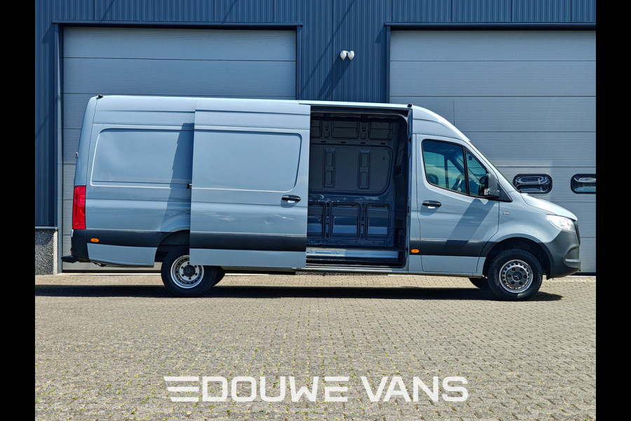 Mercedes-Benz Sprinter 514 190 PK (gechipt) L3H2 Automaat Navi Camera Carplay Stoelverw. Lederen stoelhoes. Camera. Geveerde Stoel.