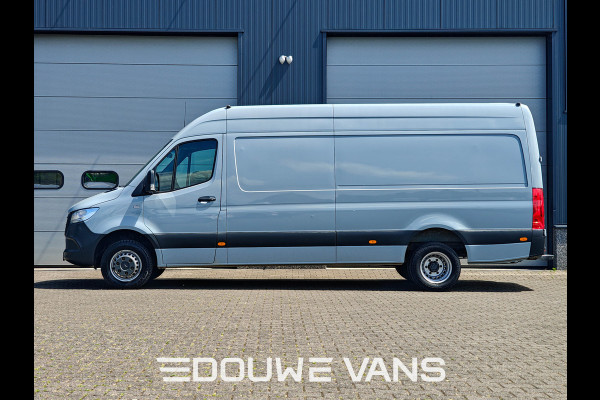 Mercedes-Benz Sprinter 514 190 PK (gechipt) L3H2 Automaat Navi Camera Carplay Stoelverw. Lederen stoelhoes. Camera. Geveerde Stoel.