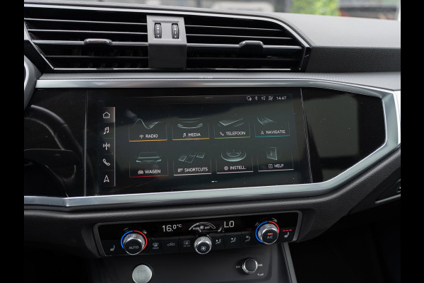 Audi Q3 35 TFSI S Line Pro Line | Pano | Camera | 20'' |
