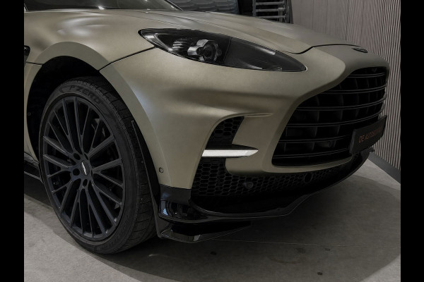 Aston Martin Dbx 4.0 V8 707 / Fabrieksgarantie tot 26.10.2026 / Matt groen / 360 Camera / Carbon delen