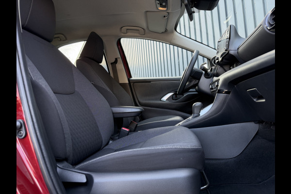 Toyota Yaris 1.5 Hybrid Dynamic | BSM | Dealer onderhouden | 10 jr GARANTIE | Rijklaar!!!