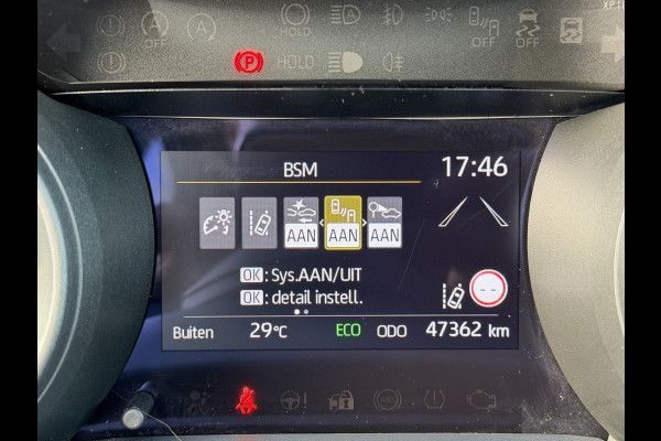 Toyota Yaris 1.5 Hybrid Dynamic | BSM | Dealer onderhouden | 10 jr GARANTIE | Rijklaar!!!