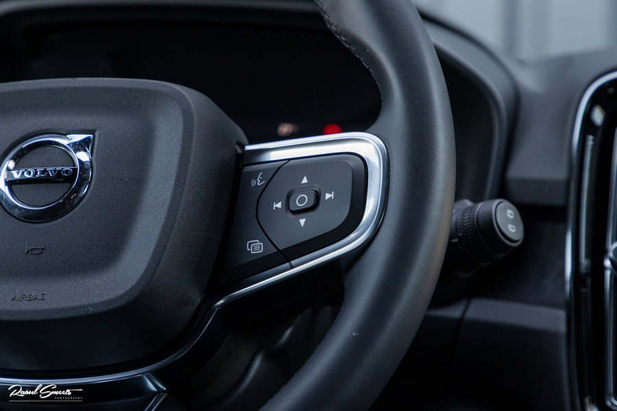 Volvo XC40 Recharge Twin Plus 82 kWh Extended Range | Adaptieve cruise | Blis | Metallic | Full LED |