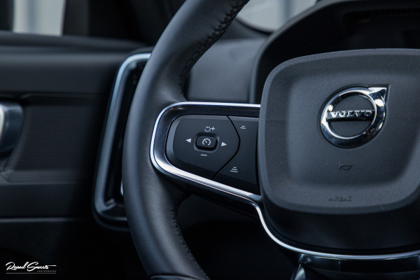 Volvo XC40 Recharge Twin Plus 82 kWh Extended Range | Adaptieve cruise | Blis | Metallic | Full LED |