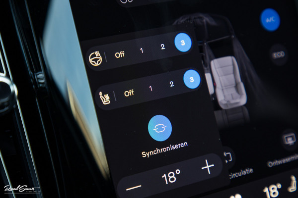 Volvo XC40 Recharge Twin Plus 82 kWh Extended Range | Adaptieve cruise | Blis | Metallic | Full LED |