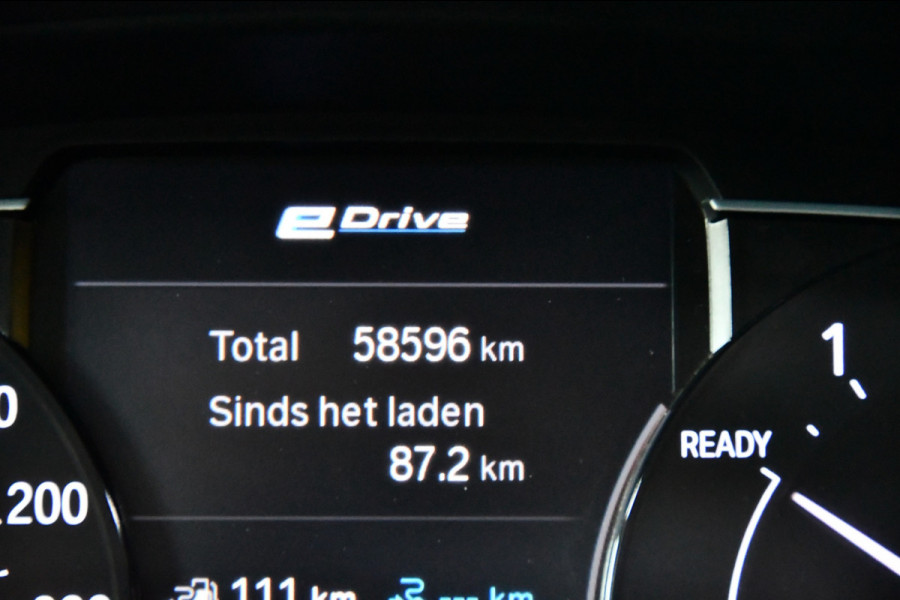 BMW X3 XDRIVE30E Pano*side-assist*Keyless