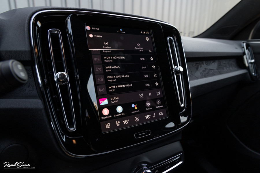 Volvo XC40 Recharge Twin Plus 82 kWh Extended Range | Adaptieve cruise | Blis | Metallic | Full LED |