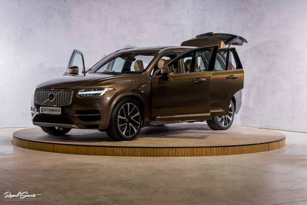Volvo XC90 2.0 T8 Twin Engine AWD Inscription | Luchtvering | Zwenkbare trekhaak | Bowers&Wilkins | Panorama dak | Stoelverkoeling | Massage |