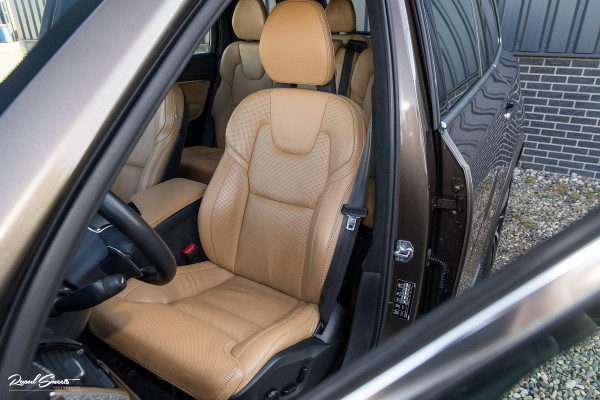 Volvo XC90 2.0 T8 Twin Engine AWD Inscription | Luchtvering | Zwenkbare trekhaak | Bowers&Wilkins | Panorama dak | Stoelverkoeling | Massage |