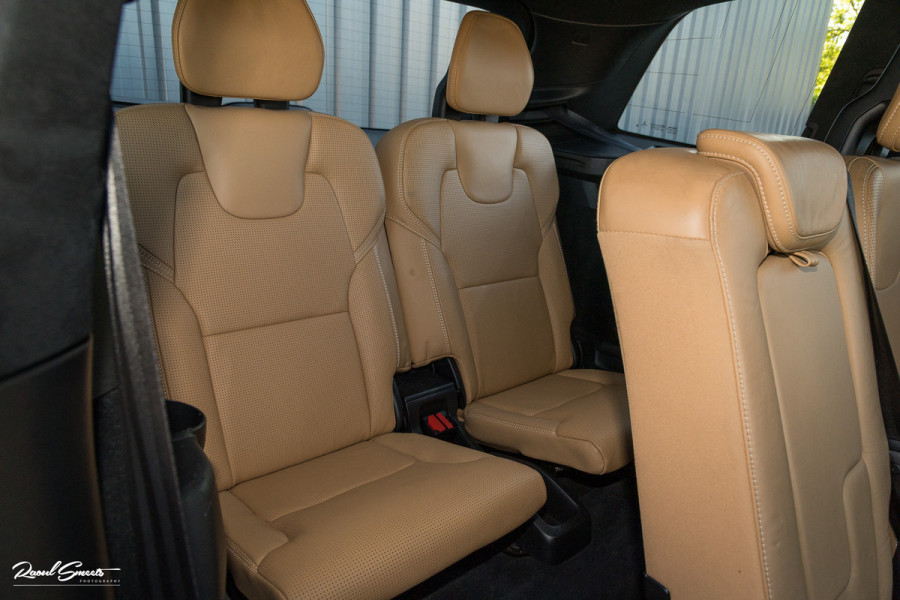 Volvo XC90 2.0 T8 Twin Engine AWD Inscription | Luchtvering | Zwenkbare trekhaak | Bowers&Wilkins | Panorama dak | Stoelverkoeling | Massage |