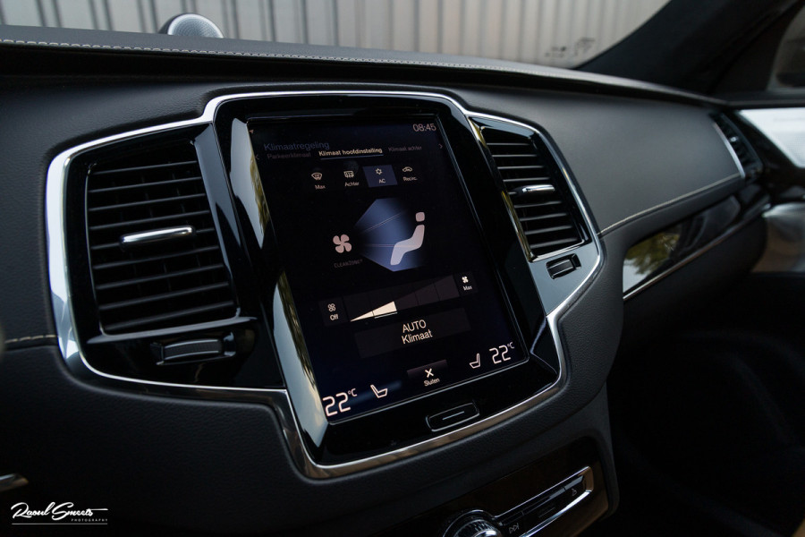 Volvo XC90 2.0 T8 Twin Engine AWD Inscription | Luchtvering | Zwenkbare trekhaak | Bowers&Wilkins | Panorama dak | Stoelverkoeling | Massage |