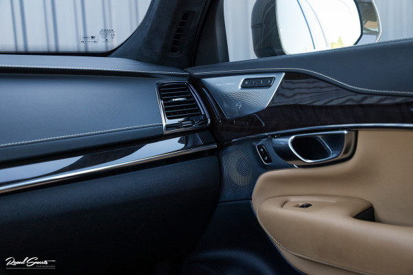 Volvo XC90 2.0 T8 Twin Engine AWD Inscription | Luchtvering | Zwenkbare trekhaak | Bowers&Wilkins | Panorama dak | Stoelverkoeling | Massage |